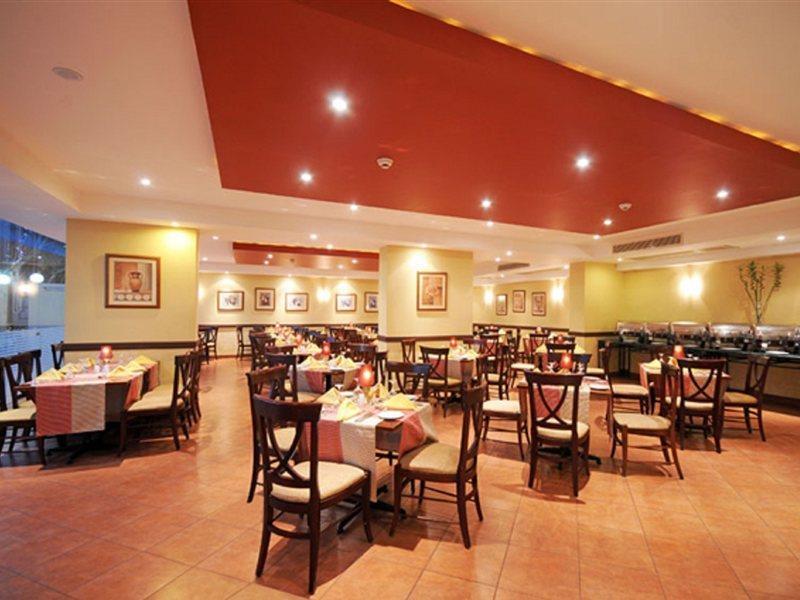 Aracan Pyramid Hotel Giza Restaurant photo